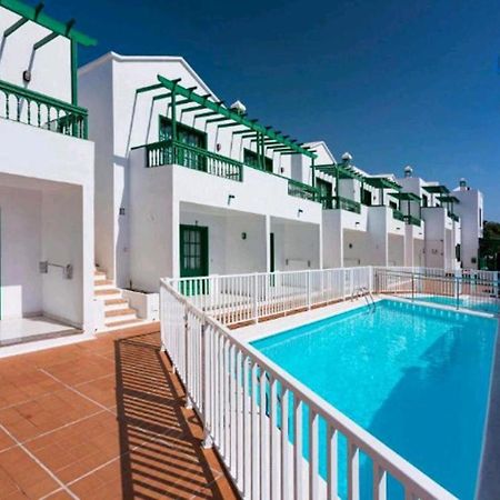 Beautiful Spacious 1-Bed Apartment With Aircon Puerto del Carmen  Bagian luar foto