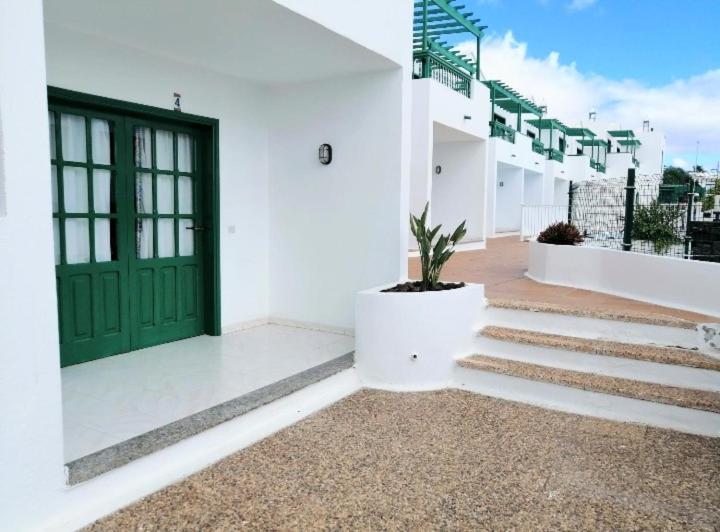 Beautiful Spacious 1-Bed Apartment With Aircon Puerto del Carmen  Bagian luar foto